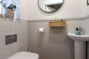 Photo 17- click for photo gallery